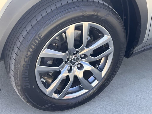 Lexus NX - Afbeelding 27 van 27