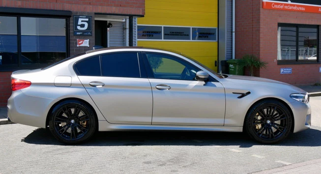 BMW M5 - Afbeelding 10 van 29