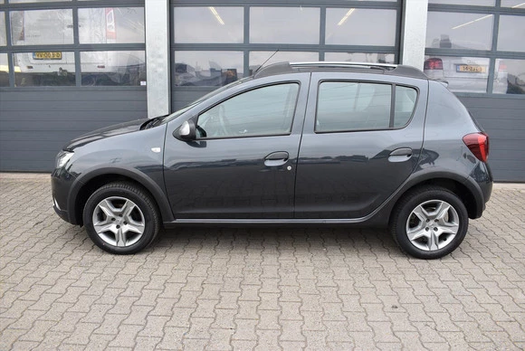 Dacia Sandero Stepway - Afbeelding 2 van 30