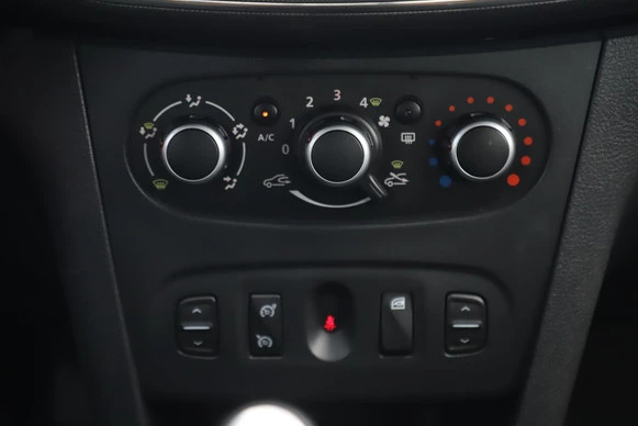 Dacia Logan - Afbeelding 10 van 20