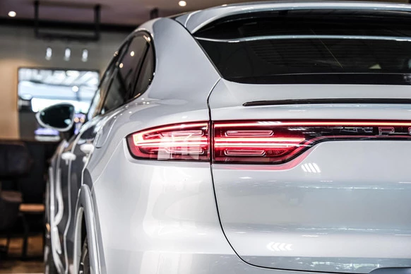 Porsche Cayenne - Afbeelding 24 van 30