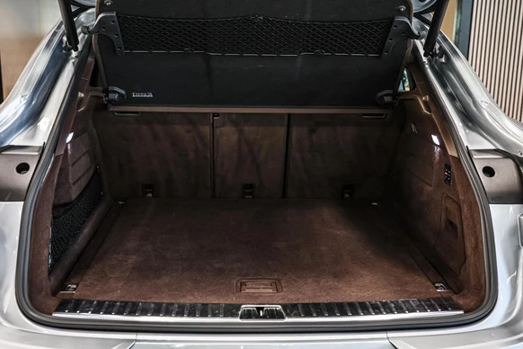Porsche Cayenne - Afbeelding 27 van 30