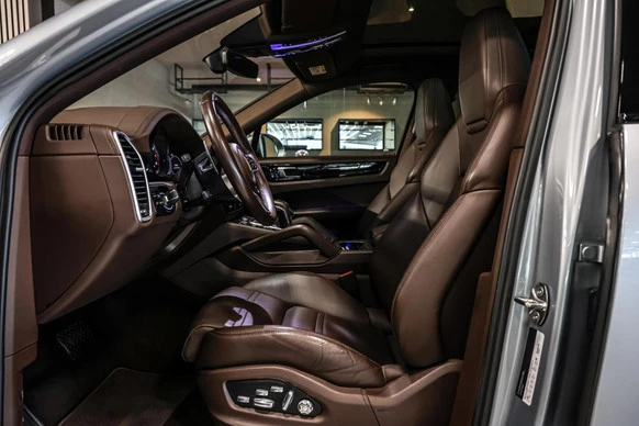 Porsche Cayenne - Afbeelding 8 van 30