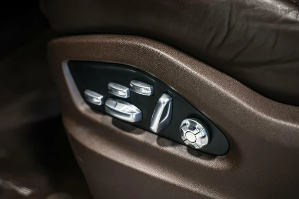 Porsche Cayenne - Afbeelding 10 van 30