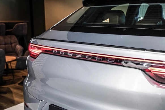 Porsche Cayenne - Afbeelding 16 van 30