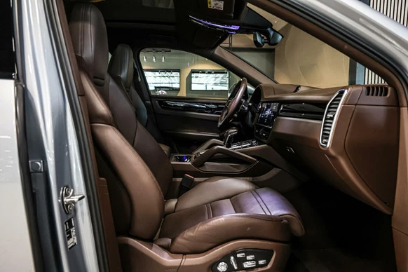 Porsche Cayenne - Afbeelding 19 van 30
