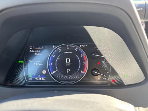 Lexus UX - Afbeelding 3 van 30