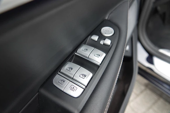 BMW 7 Serie - Afbeelding 18 van 30