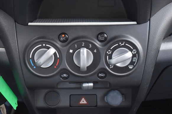 Suzuki Alto - Afbeelding 14 van 20