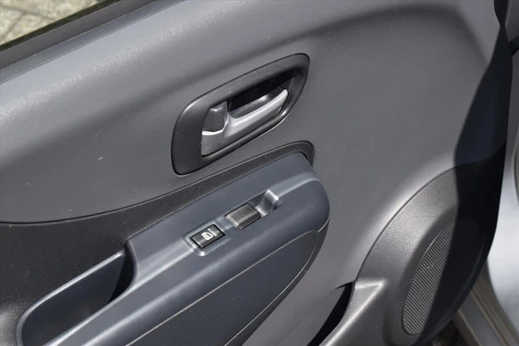 Suzuki Alto - Afbeelding 18 van 20