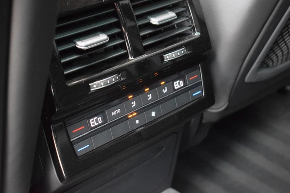 Volkswagen Touareg - Afbeelding 13 van 26