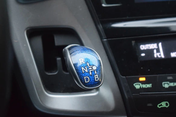 Toyota Prius - Afbeelding 14 van 18