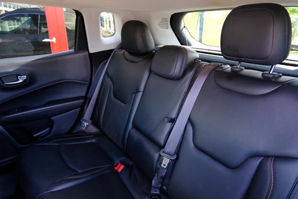 Jeep Compass - Afbeelding 28 van 30