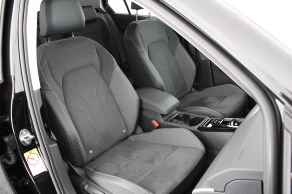 Volkswagen Golf - Afbeelding 2 van 30