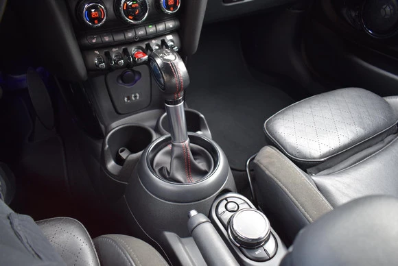 MINI Cooper S Cabrio - Afbeelding 22 van 30