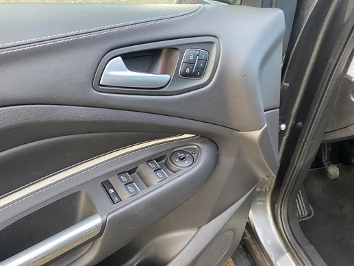 Ford Kuga - Afbeelding 13 van 24