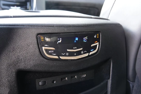 Cadillac Escalade - Afbeelding 21 van 30