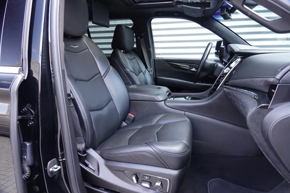 Cadillac Escalade - Afbeelding 29 van 30