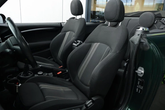 MINI Cooper S Cabrio - Afbeelding 11 van 30