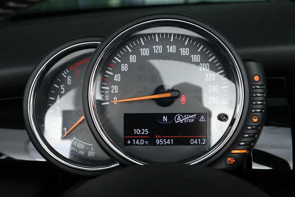 MINI Cooper S Cabrio - Afbeelding 17 van 30