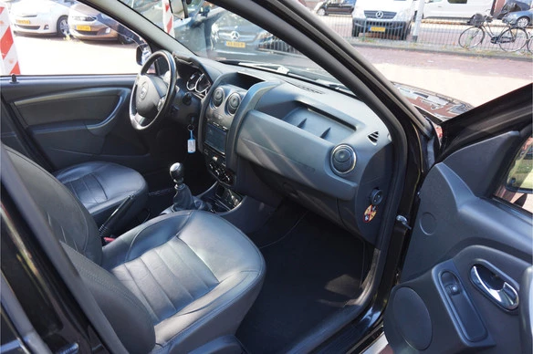 Dacia Duster - Afbeelding 14 van 26