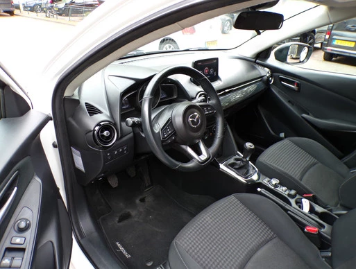 Mazda 2 - Afbeelding 3 van 27