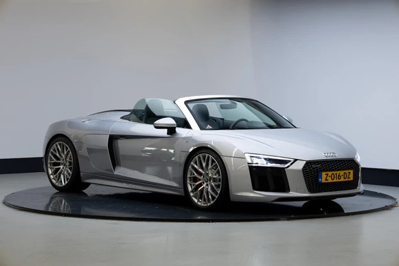 Audi R8 - Afbeelding 1 van 29