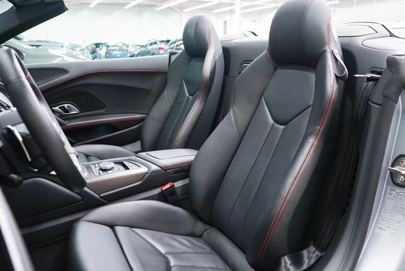 Audi R8 - Afbeelding 6 van 29