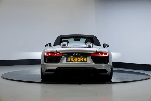 Audi R8 - Afbeelding 26 van 29