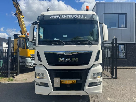 MAN TGX - Afbeelding 2 van 16