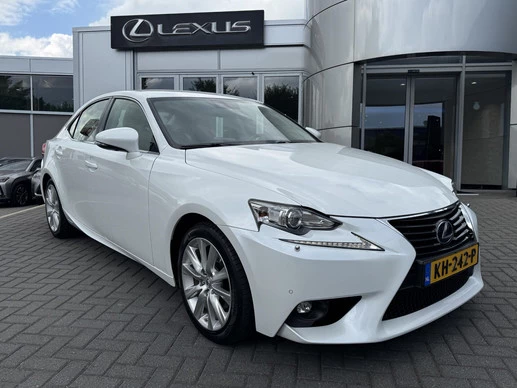 Lexus IS - Afbeelding 7 van 30