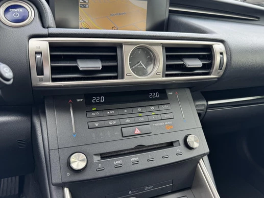 Lexus IS - Afbeelding 27 van 30