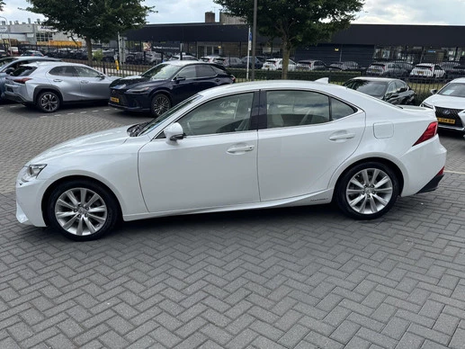Lexus IS - Afbeelding 6 van 30