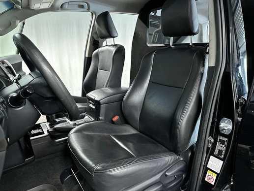 Toyota Land Cruiser - Afbeelding 4 van 30