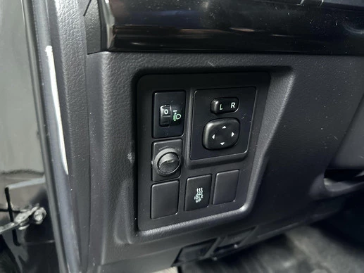 Toyota Land Cruiser - Afbeelding 23 van 30