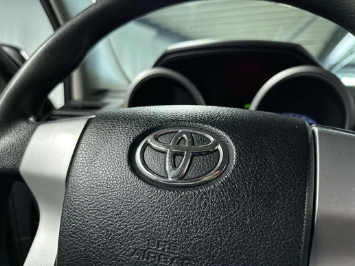 Toyota Land Cruiser - Afbeelding 25 van 30