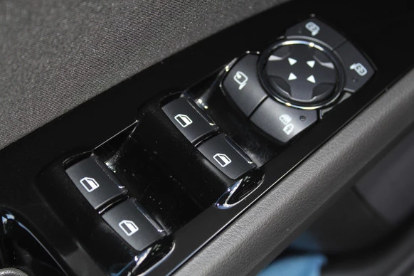 Ford Mondeo - Afbeelding 10 van 30