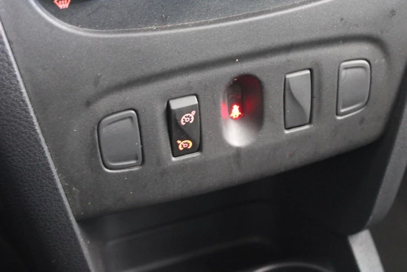 Dacia Sandero - Afbeelding 14 van 19