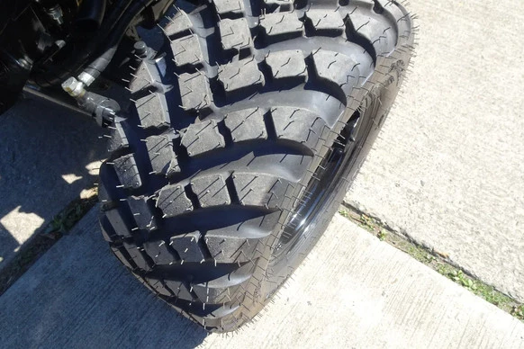 Capstan Compact tractor 263H met voorlader - Afbeelding 9 van 19