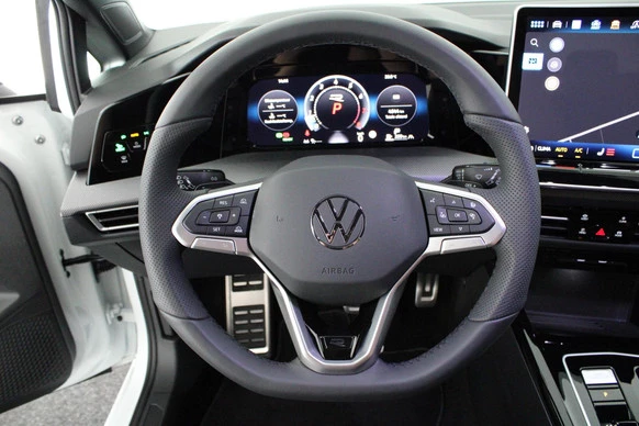 Volkswagen Golf - Afbeelding 18 van 30