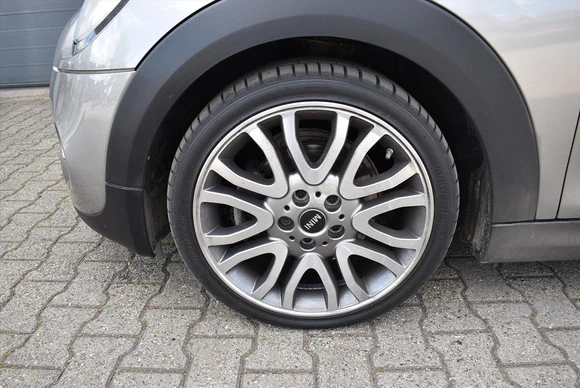 MINI Cooper S Cabrio - Afbeelding 4 van 30