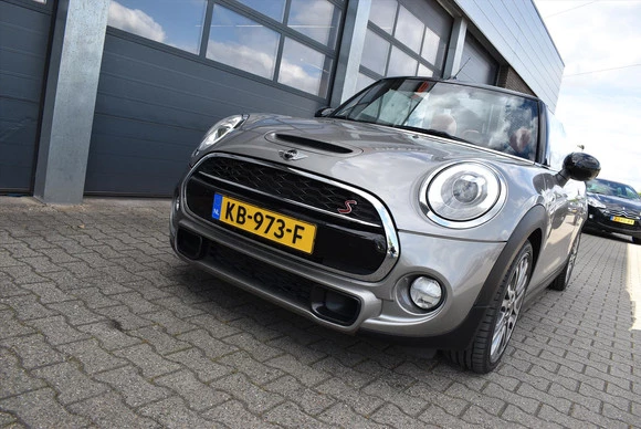 MINI Cooper S Cabrio - Afbeelding 13 van 30