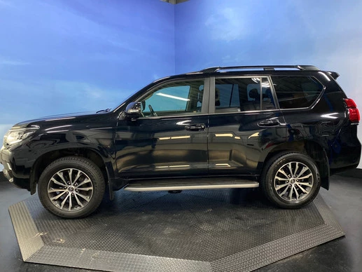 Toyota Land Cruiser - Afbeelding 3 van 30