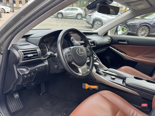 Lexus IS - Afbeelding 13 van 29
