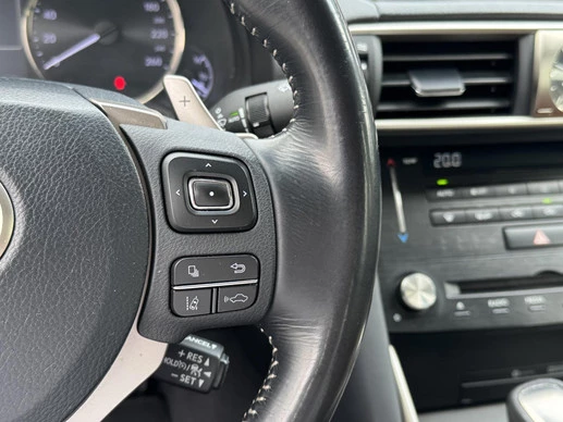 Lexus IS - Afbeelding 18 van 29