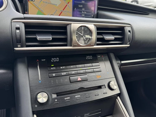 Lexus IS - Afbeelding 25 van 29