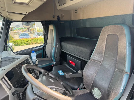 Volvo FM 410 - Afbeelding 17 van 23