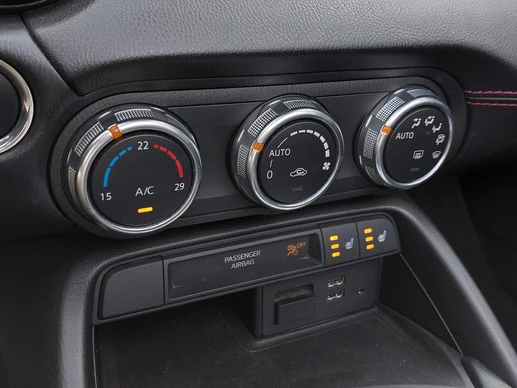 Mazda MX-5 - Afbeelding 13 van 30