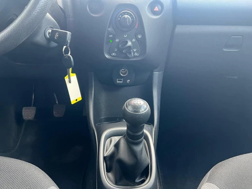Toyota Aygo - Afbeelding 15 van 30