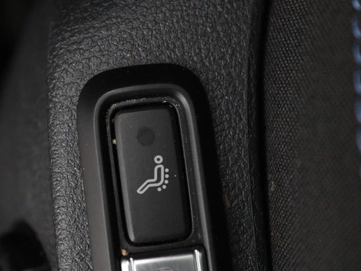 Volkswagen Passat - Afbeelding 8 van 30